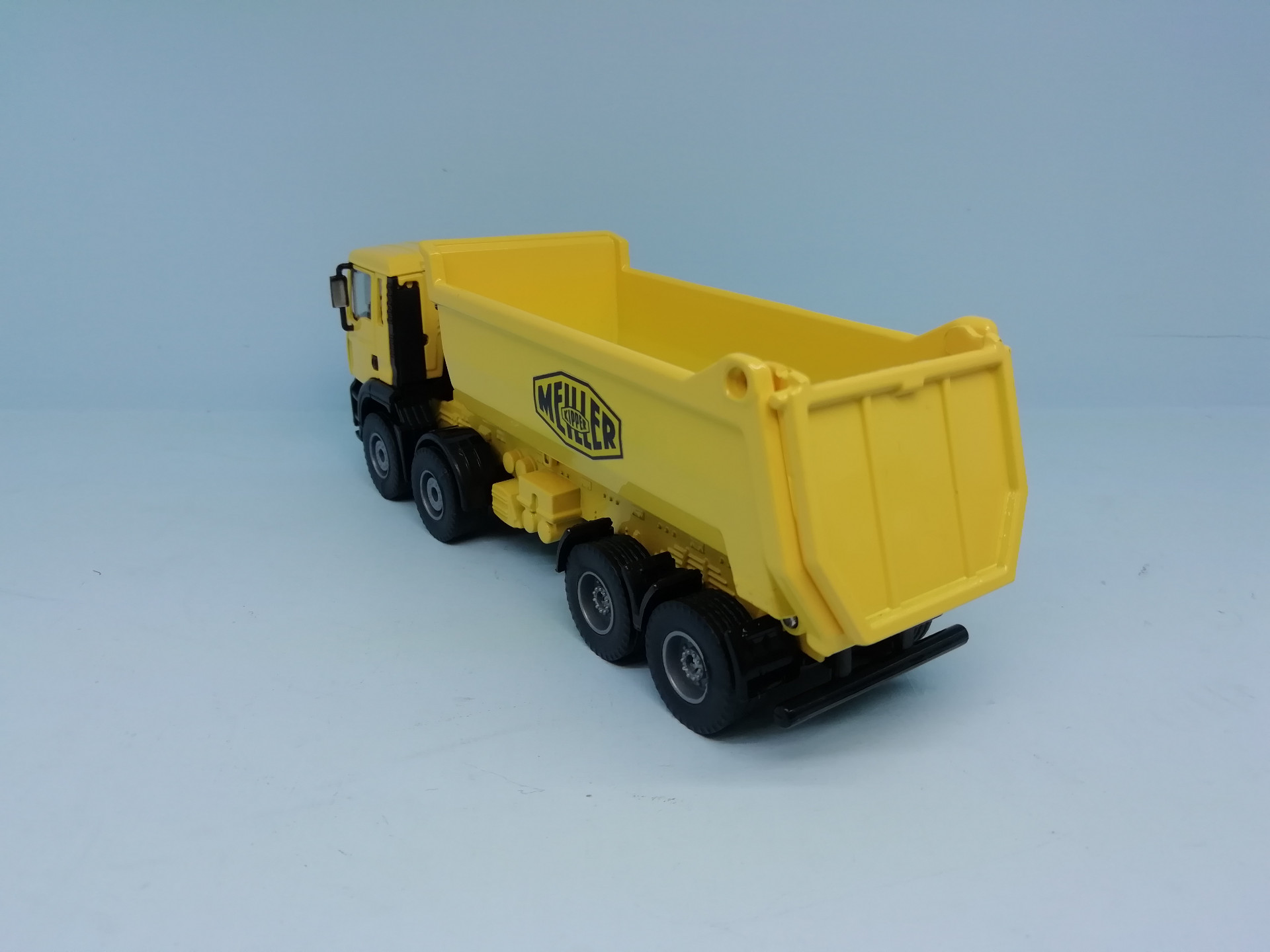 1/50 KAIDIWEI MAN TGS 8X4 DAMPERLİ KAMYON MAKETİ * sarı