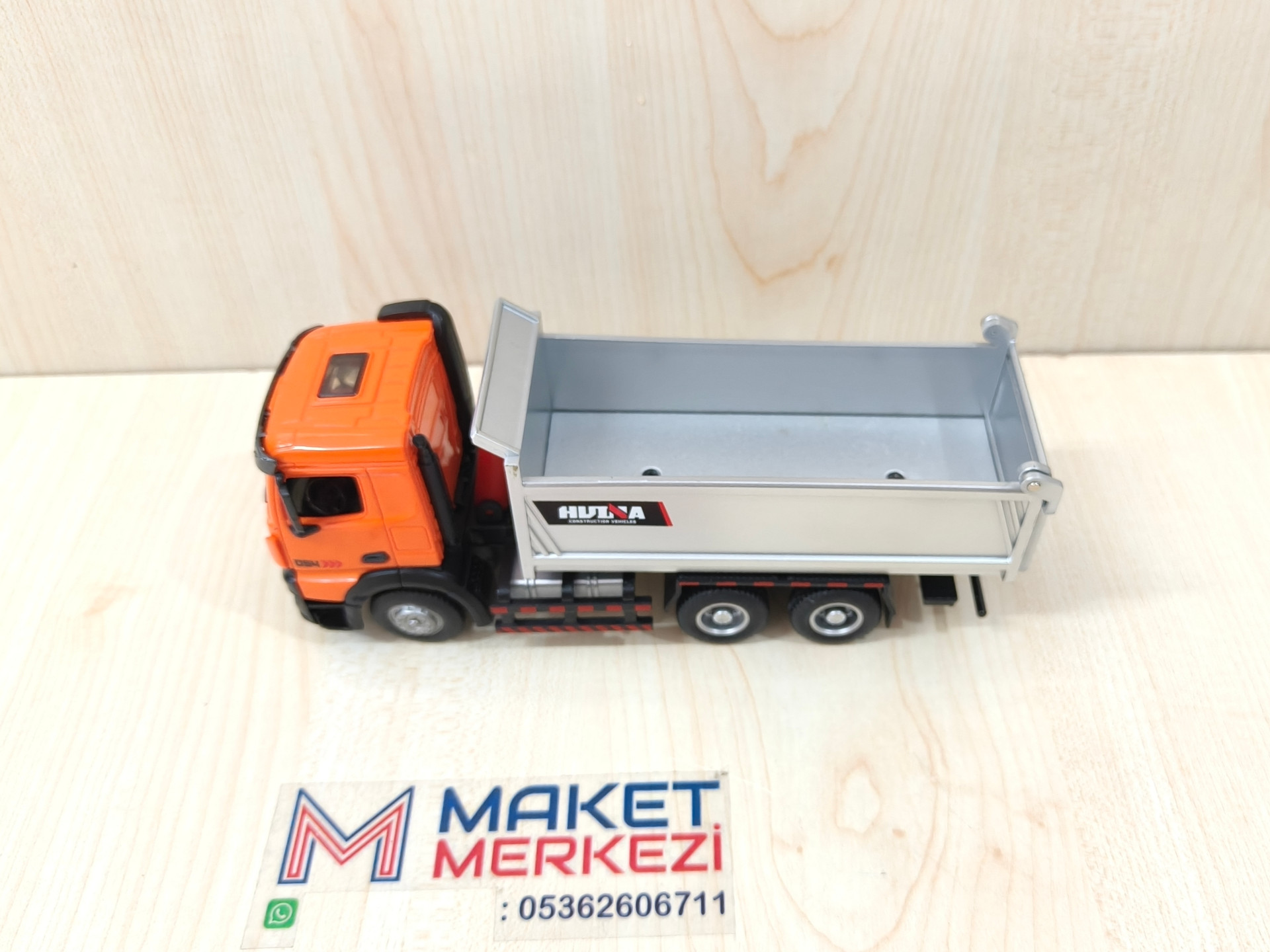 1/50 MERCEDES AROCS damperli kamyon MAKETİ HUİNA