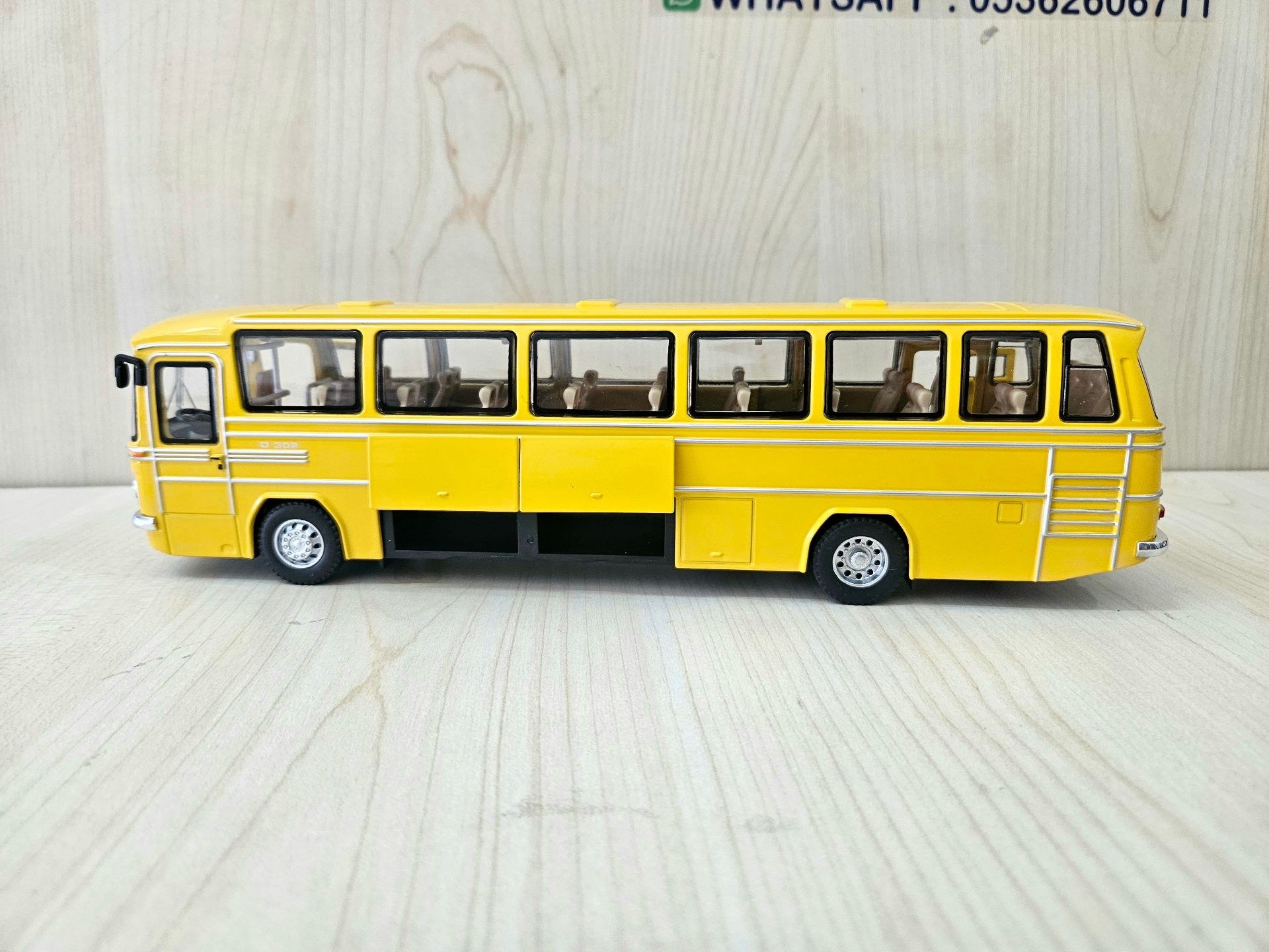 1/43 MERCEDES BENZ O302 OTOBÜS MAKETİ SARI