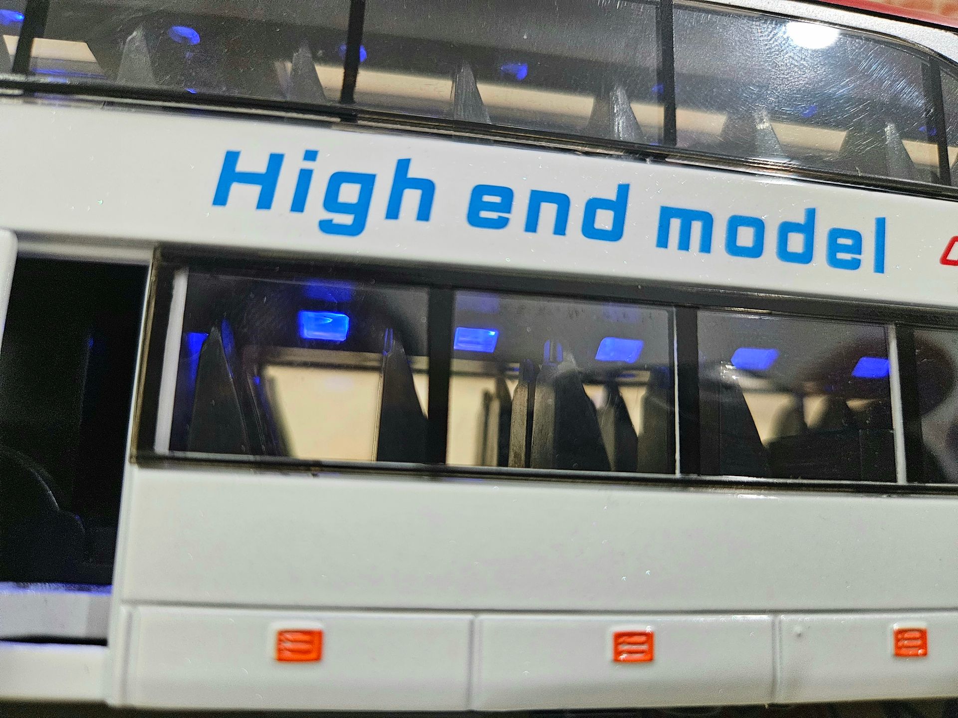 1/43 SETRA ÇİFT KATLI OTOBÜS MAKETİ