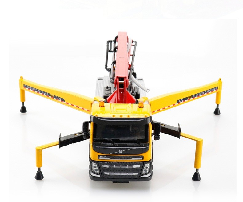 1/50 VOLVO FH 8X4 BETON POMPASI MAKETİ (turuncu)