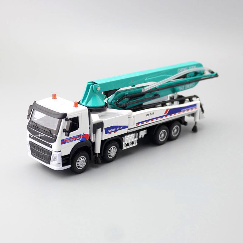 1/50 VOLVO FH 8X4 BETON POMPASI MAKETİ (beyaz-mavi)