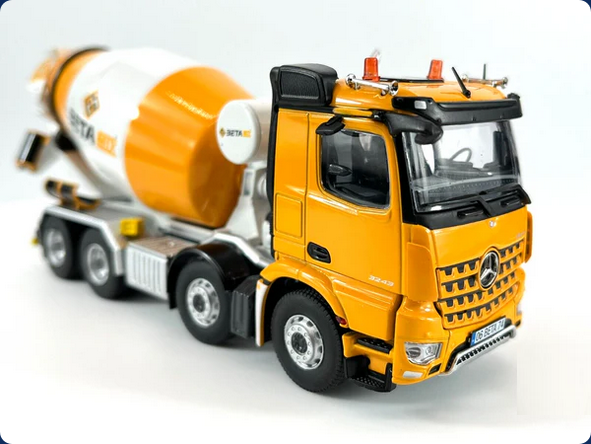 1/50 MERCEDES AROCS 8X4 BETAMIX BETON MİKSERİ MAKETİ