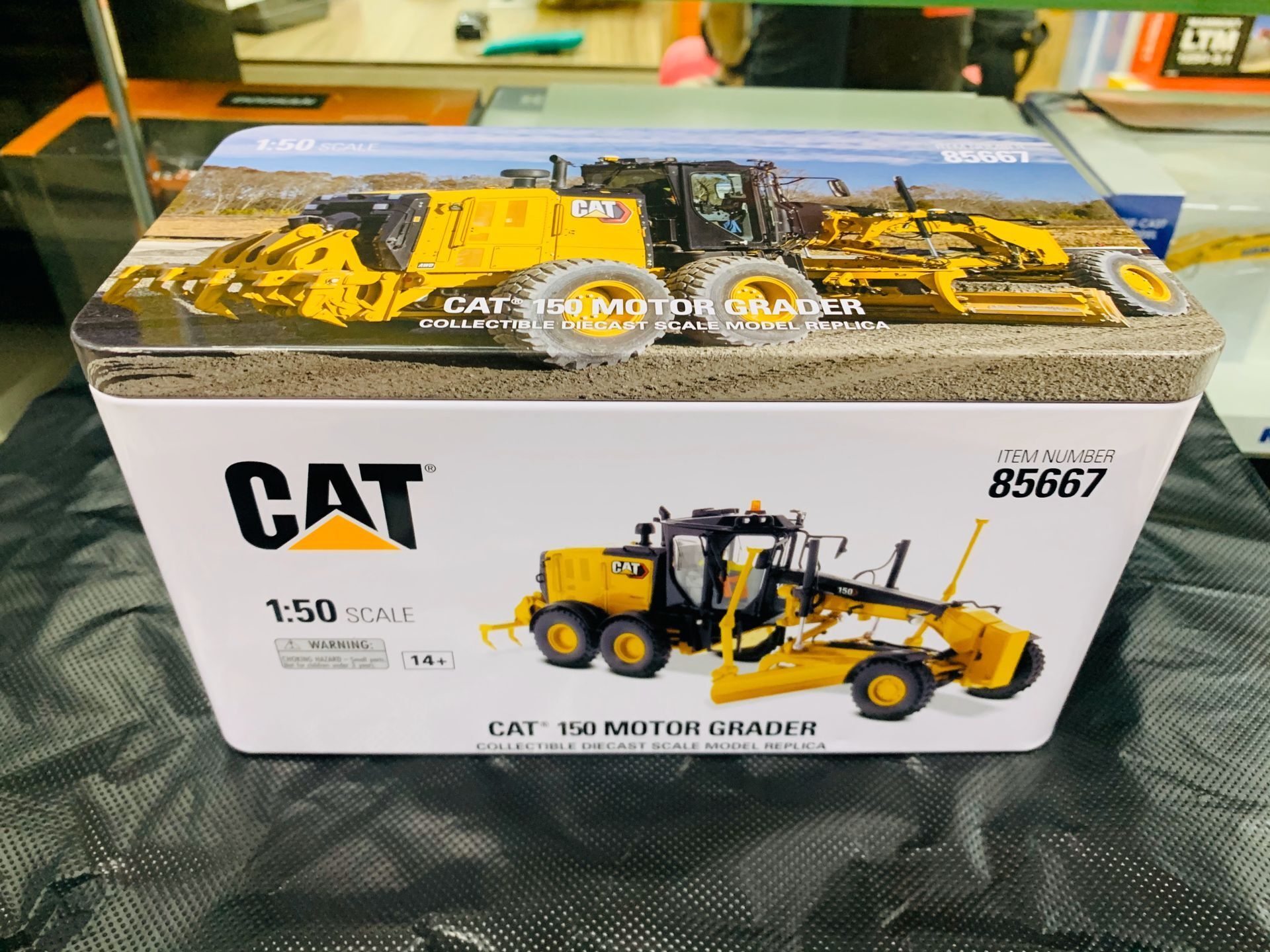 1/50 CAT 150 GREYDER MAKETİ DM85667