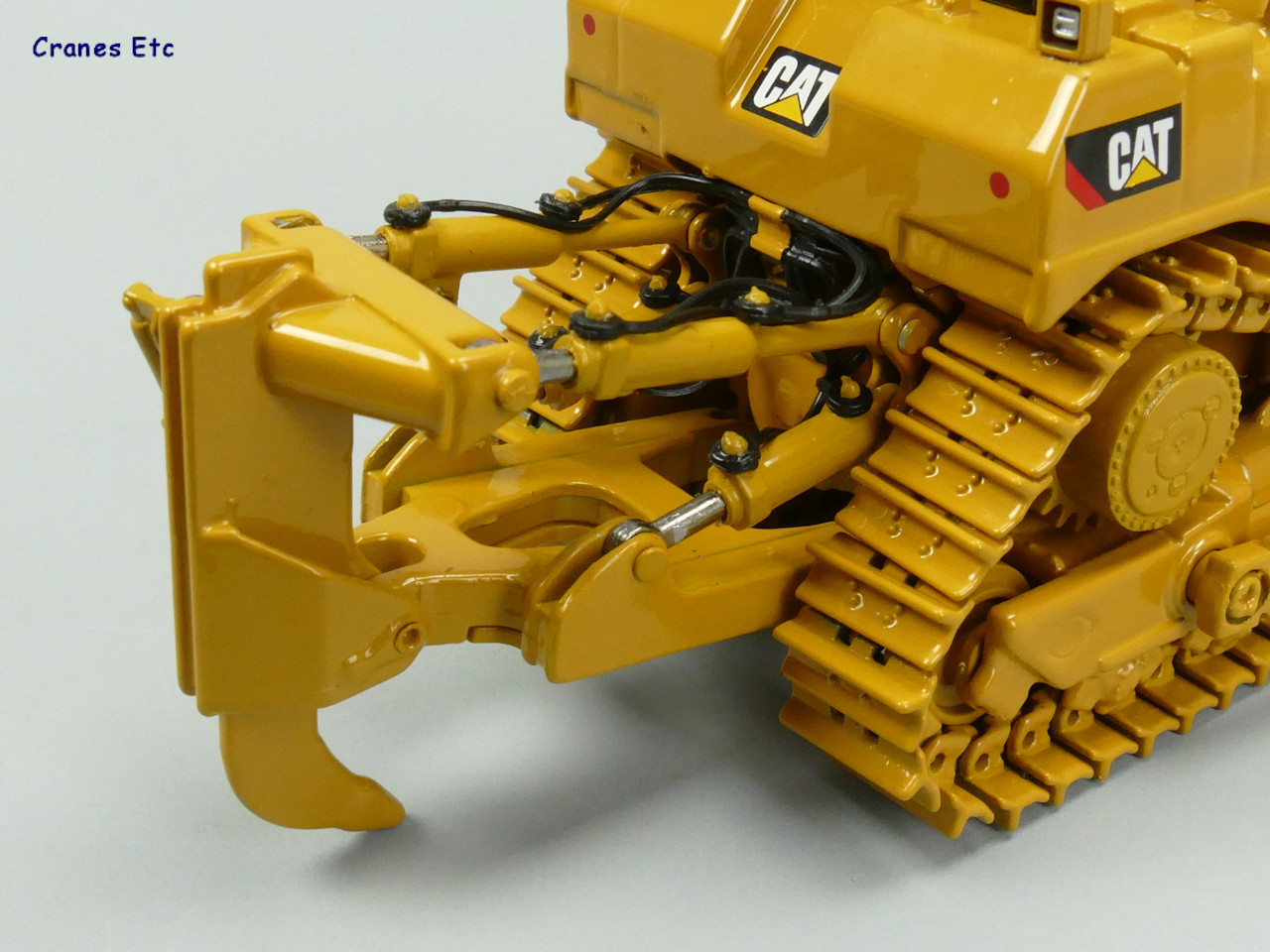 1/50 CAT D9T DOZER MAKETİ DM85944