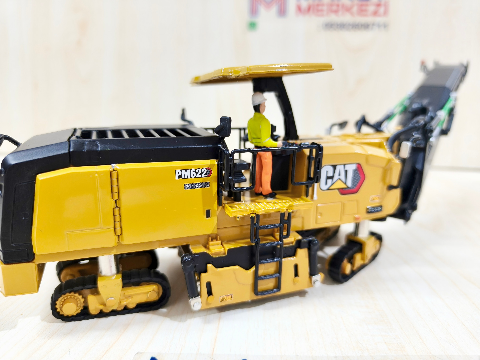 1/50 CAT PM622 SOĞUK FREZE ASFALT KAZIMA MAKİNESİ - DM85587