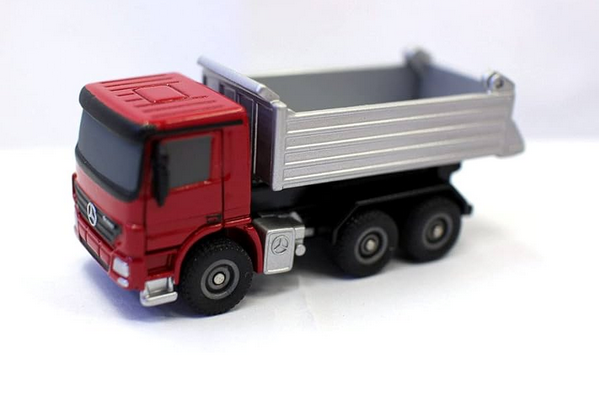 MERCEDES ACTROS KAMYON ANAHTARLIK