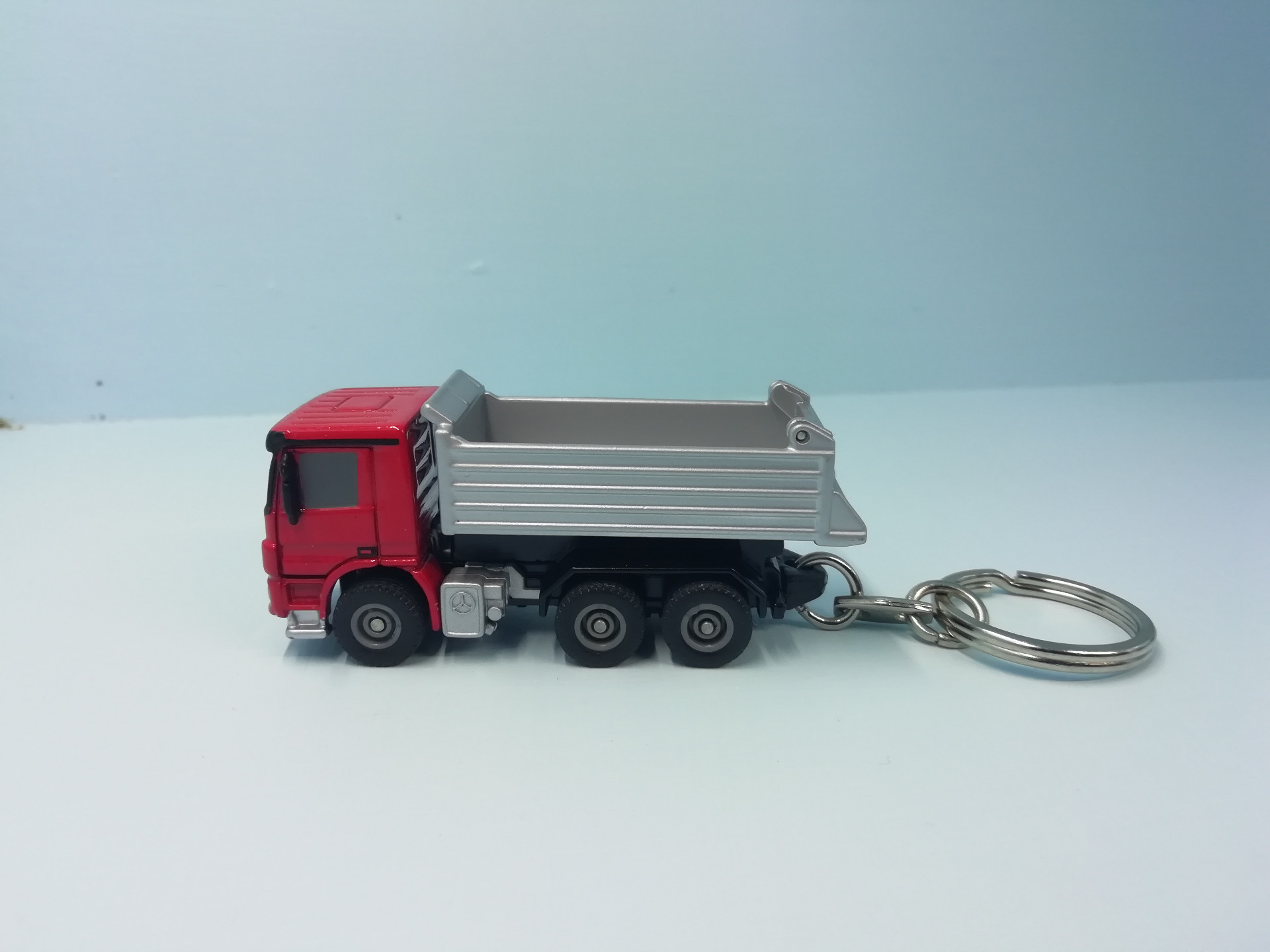 MERCEDES ACTROS KAMYON ANAHTARLIK