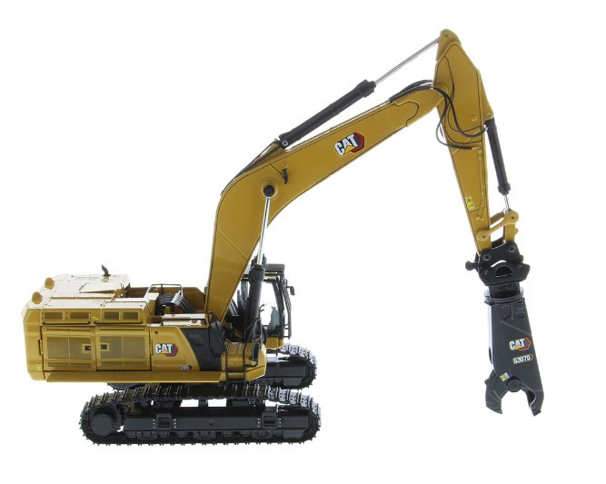 1/50 CAT 395 GP EKSKAVATÖR MAKETİ DM85709 (3 farklı aparatlı)