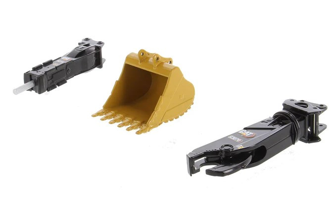 1/50 CAT 395 GP EKSKAVATÖR MAKETİ DM85709 (3 farklı aparatlı)