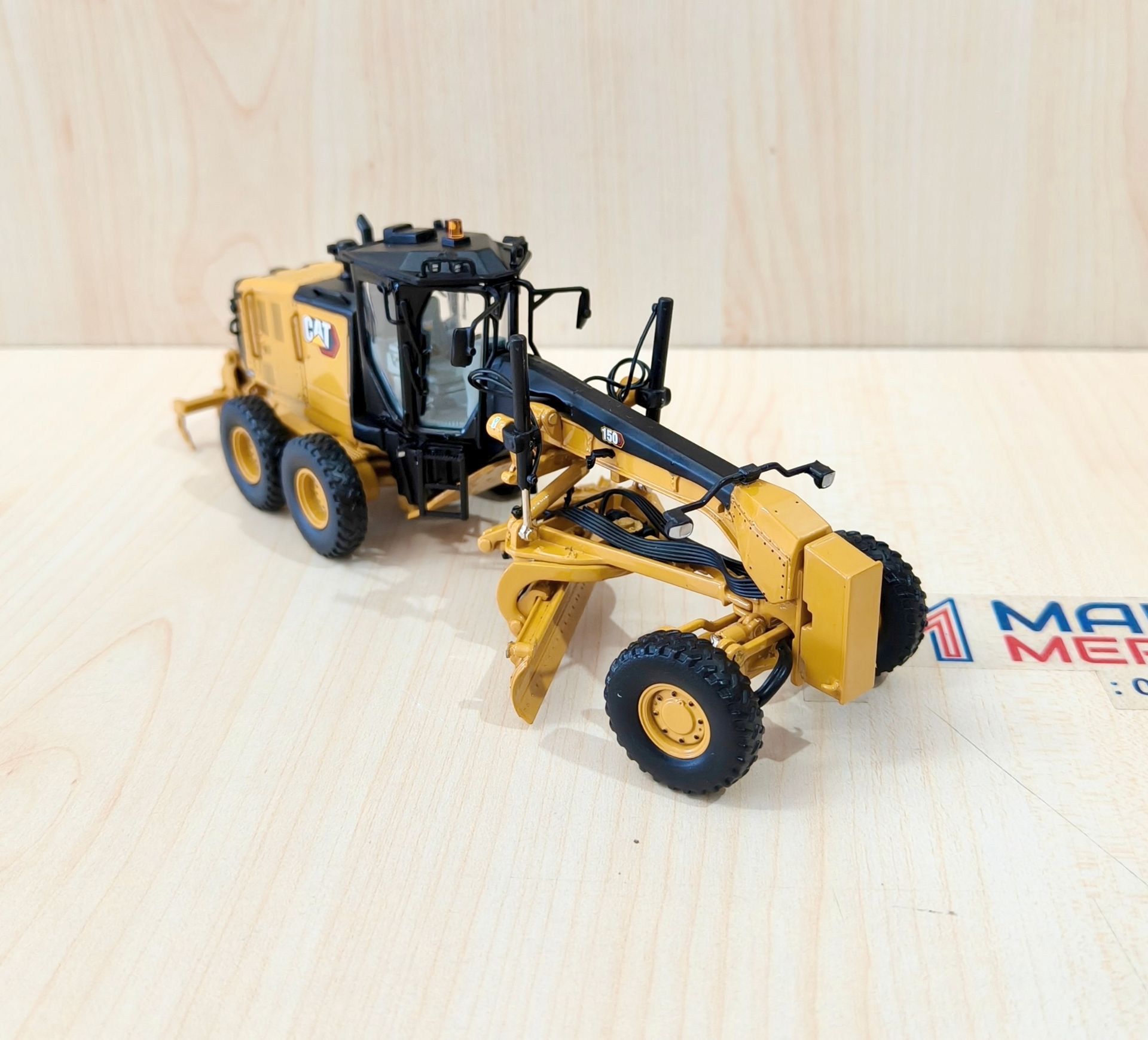 1/50 CAT 150 GREYDER MAKETİ DM85667 (ÇAMURLUKSUZ)