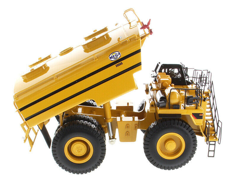 1/50 CAT MEGA MWT30 SU TANKLI MADEN KAMYON MAKETİ DM85276