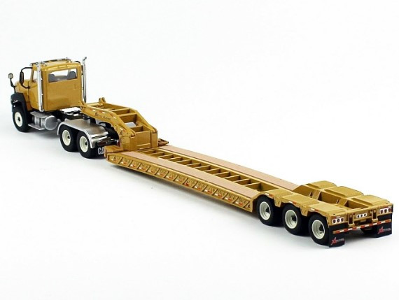 1/50 CAT CT660 VE XL120 HDG LOWBED NOOTEBOOM TIR MAKETİ DM85503