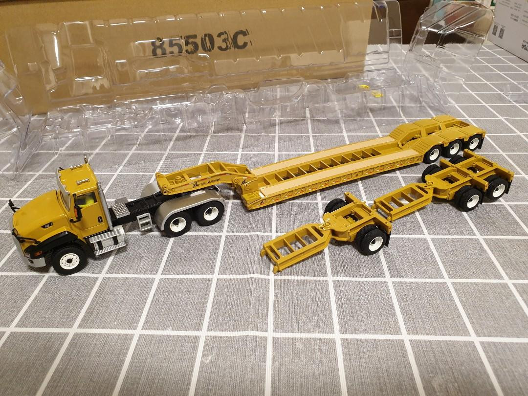1/50 CAT CT660 VE XL120 HDG LOWBED NOOTEBOOM TIR MAKETİ DM85503